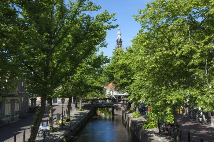 Framed Print : Canal scene in Edam, Holland, Europe Framed Print : Canal scene in Edam, Holland, Europe