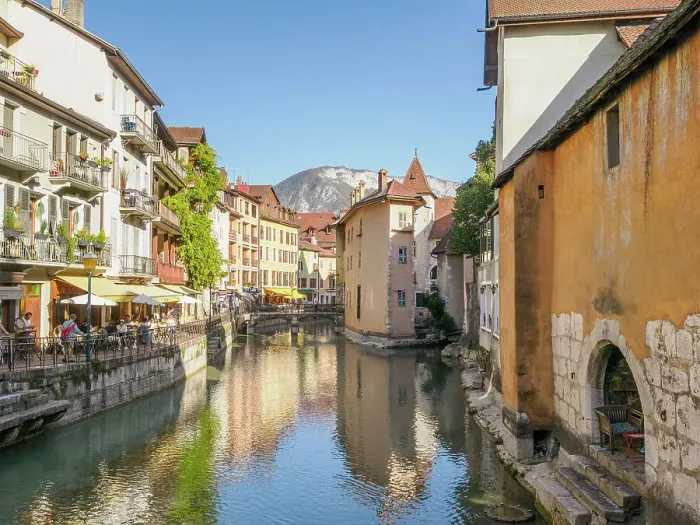Framed Print : Canals lined with medieval houses in the old center of Annecy, Annecy, Haute-Savoie, France, Europe Framed Print : Canals lined with medieval houses in the old center of Annecy, Annecy, Haute-Savoie, France, Europe