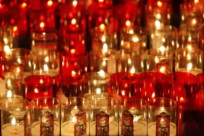 Framed Print : Candles, Notre-Dame de Chartres cathedral, Chartres, Eure-et-Loir, France, Europe Framed Print : Candles, Notre-Dame de Chartres cathedral, Chartres, Eure-et-Loir, France, Europe