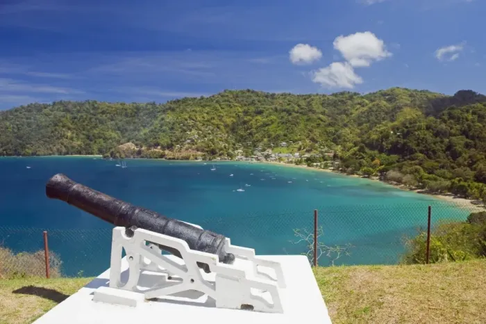 Framed Print : A cannon at Fort Campbelton, Man of War Bay, Charlotteville, Tobago, Trinidad and Tobago Framed Print : A cannon at Fort Campbelton, Man of War Bay, Charlotteville, Tobago, Trinidad and Tobago