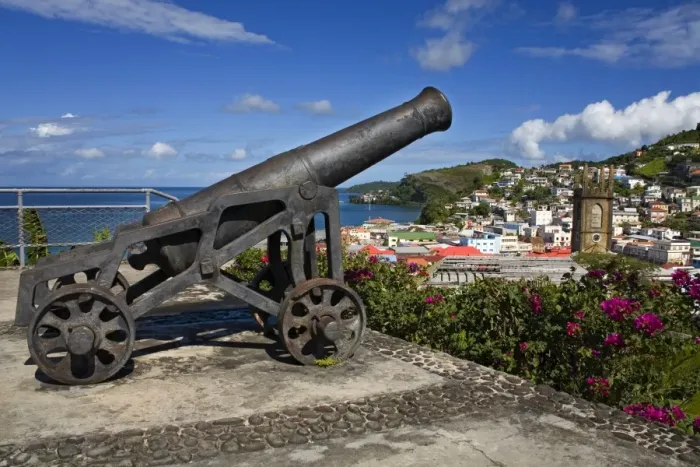 Framed Print : Cannon at Fort St Framed Print : Cannon at Fort St