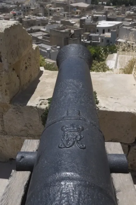 Framed Print : Cannon on the ramparts, The Citadel, Victoria (Rabat), Gozo, Malta, Europe Framed Print : Cannon on the ramparts, The Citadel, Victoria (Rabat), Gozo, Malta, Europe