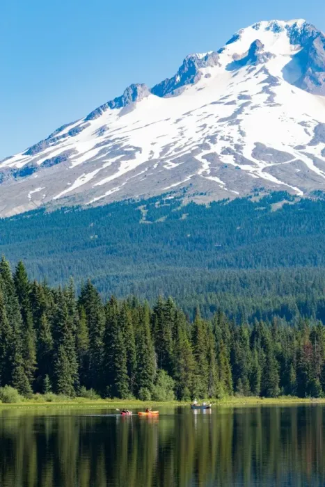 Framed Print : Canoes and rowboat on the still waters of Trillium Lake with Mount Hood, part of the Cascade Range Framed Print : Canoes and rowboat on the still waters of Trillium Lake with Mount Hood, part of the Cascade Range