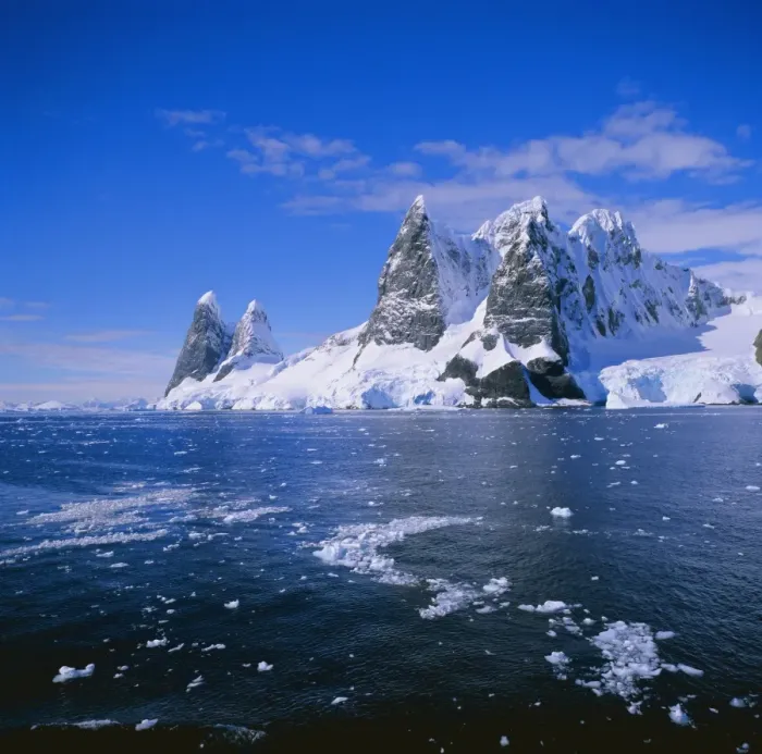 Framed Print : Cape Renard in the Lemaire Channel on the west coast of the Antarctic Peninsula Framed Print : Cape Renard in the Lemaire Channel on the west coast of the Antarctic Peninsula