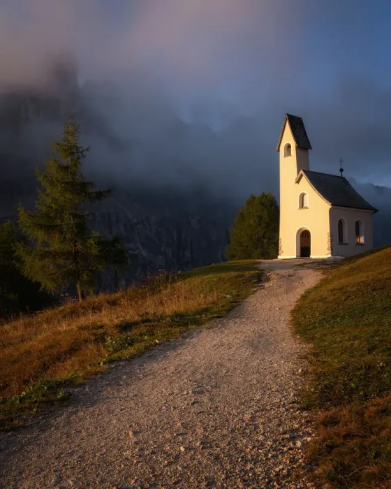 Framed Print : Capella Di San Maurizio at sunrise, Dolomites, Italy, Europe Framed Print : Capella Di San Maurizio at sunrise, Dolomites, Italy, Europe