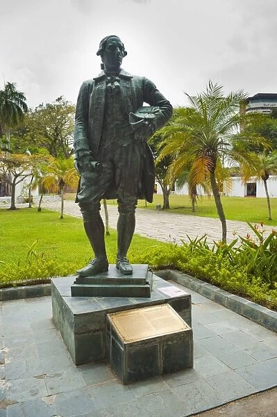 Captain Francis Light statue at Fort Cornwallis in Georgetown, Penang, Malaysia, Southeast Asia, Asia