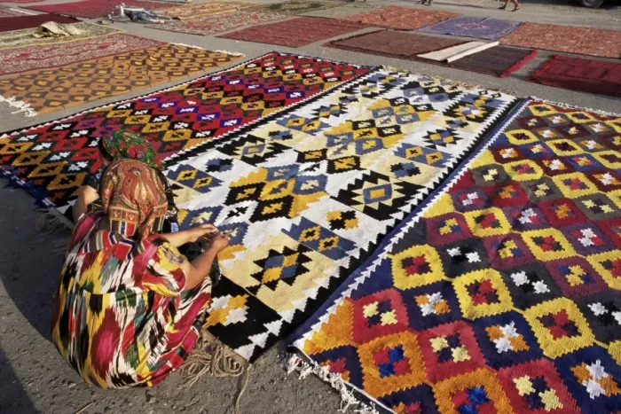 Framed Print : Carpet market Framed Print : Carpet market