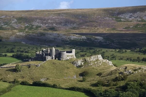 Carreg Cennen Castle, near Llandeilo, Brecon Beacons National Park, Carmarthenshire, Wales, United Kingdom, Europe