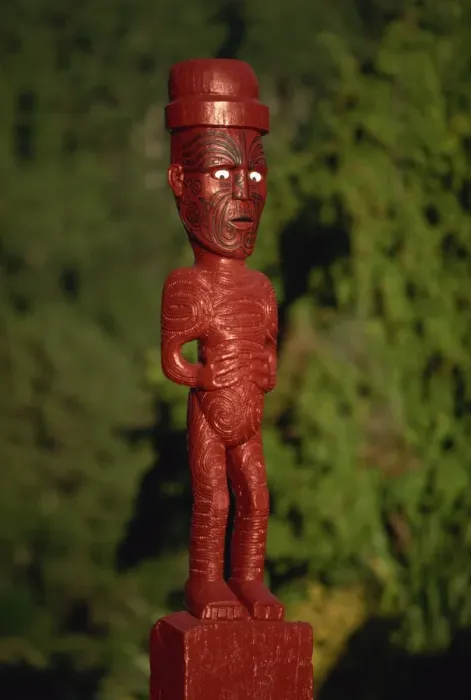 Framed Print : A carved figure or poupou in a Maori village at the Whakarewarewa thermal Framed Print : A carved figure or poupou in a Maori village at the Whakarewarewa thermal