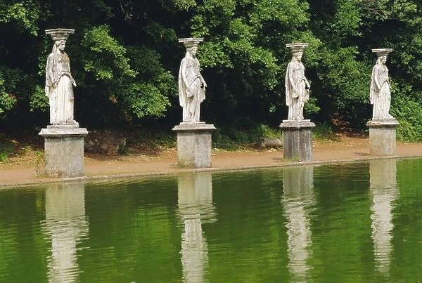 Caryatids line Canal of Canopue