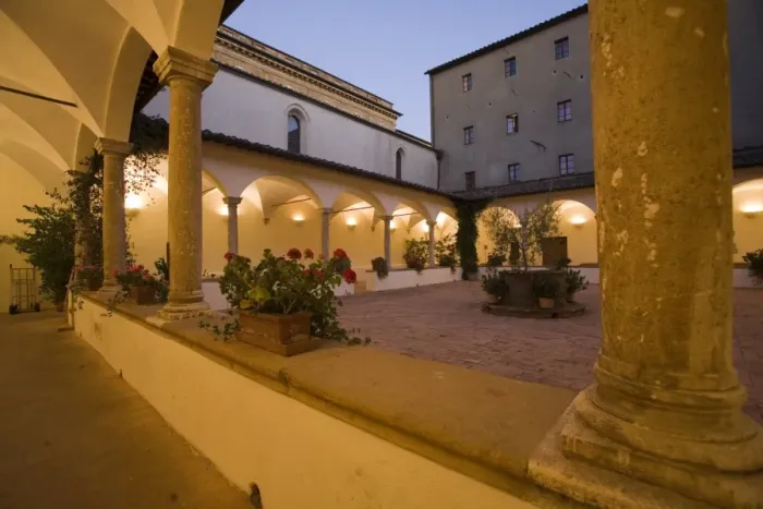 Framed Print : Casa dei Canonici, Pienza, Val d Orcia, Tuscany, Italy, Europe Framed Print : Casa dei Canonici, Pienza, Val d Orcia, Tuscany, Italy, Europe