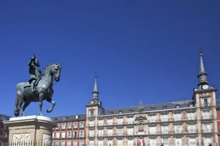 Framed Print : Casa Panaderia and statue of Felipe III on a horse, Plaza Mayor, Madrid, Spain, Europe Framed Print : Casa Panaderia and statue of Felipe III on a horse, Plaza Mayor, Madrid, Spain, Europe