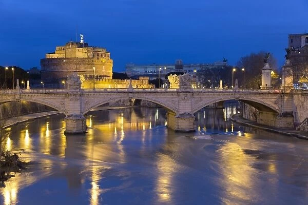 Castel Sant Angelo and Ponte Vittorio Emanuelle II on the River Tiber at night, Rome