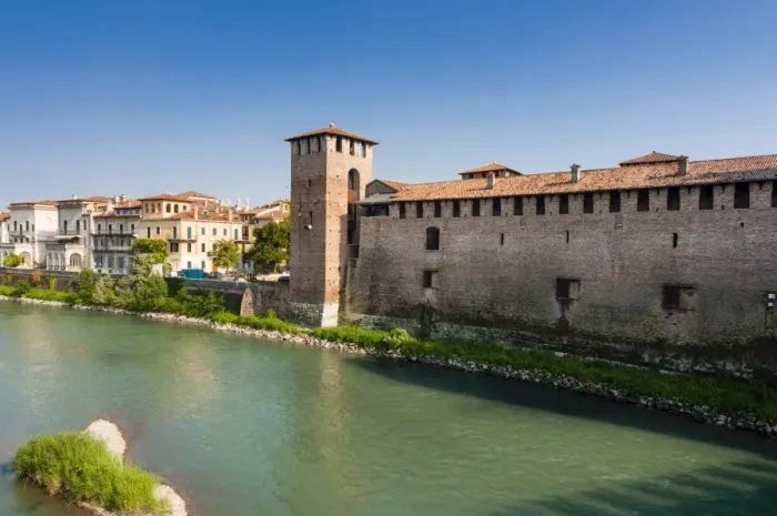Framed Print : Castelvecchio fortress dating from 1355, River Adige, Verona, UNESCO World Heritage Site, Veneto, Italy, Europe Framed Print : Castelvecchio fortress dating from 1355, River Adige, Verona, UNESCO World Heritage Site, Veneto, Italy, Europe