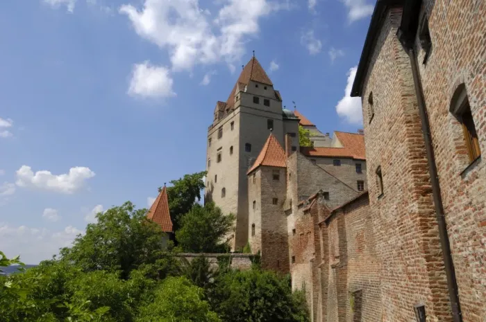 Framed Print : Castle Burg Trausnitz, Landshut, Bavaria, Germany, Europe Framed Print : Castle Burg Trausnitz, Landshut, Bavaria, Germany, Europe