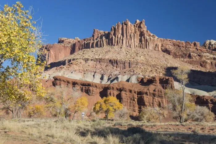 Framed Print : The Castle, an iconic sandstone peak forming part of the Waterpocket Fold, autumn, Fruita