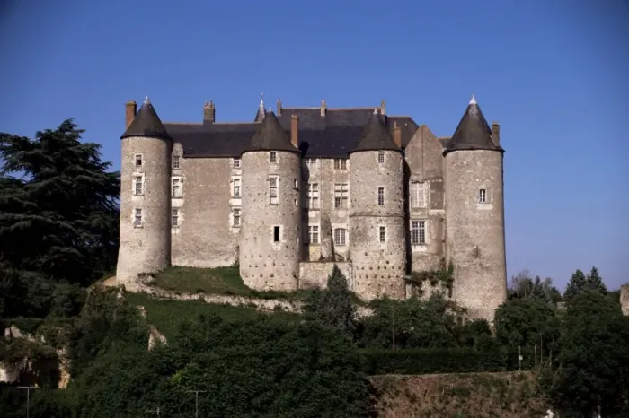 Framed Print : Castle at Luynes, UNESCO World Heritage Site, Indre-et-Loire, Centre, France, Europe