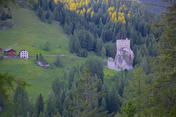 Castle, Passo Tre Croci, Belluno Province, Veneto, Italian Dolomites, Italy, Europe