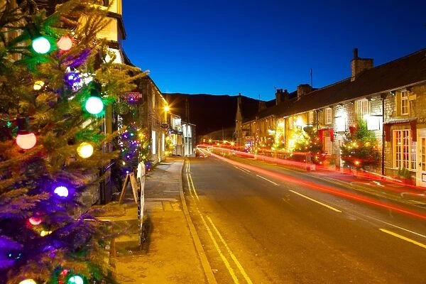 Castleton at Christmas, Peak District National Park, Derbyshire, England, United Kingdom, Europe