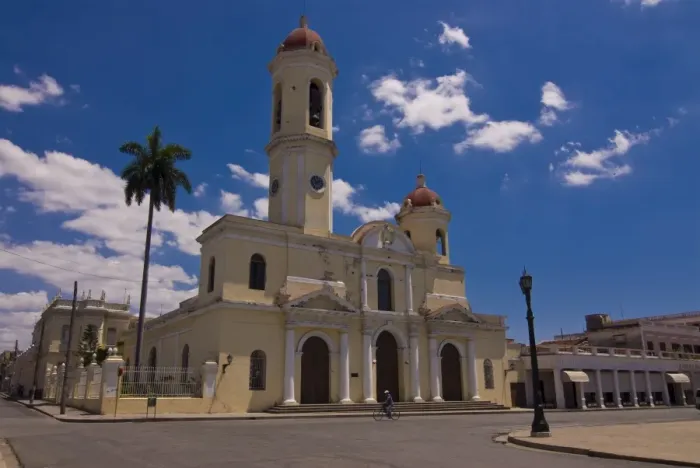 Framed Print : Catedral de la Purisima Concepcion, Cienfuegos, UNESCO World Heritage Site Framed Print : Catedral de la Purisima Concepcion, Cienfuegos, UNESCO World Heritage Site