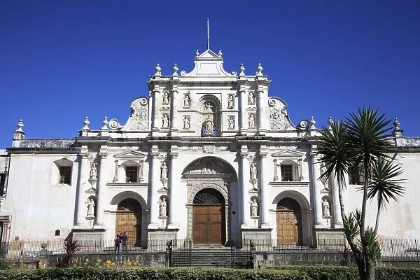 Catedral de Santiago (Santiago Cathedral), Antigua, UNESCO World Heritage Site