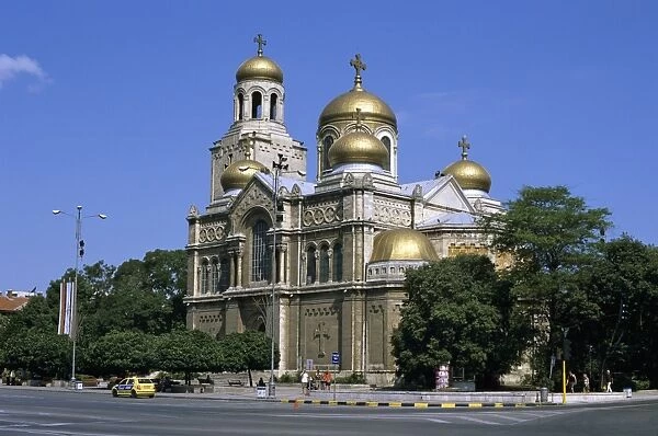Cathedral of the Assumption, Varna, Black Sea coast, Bulgaria, Europe