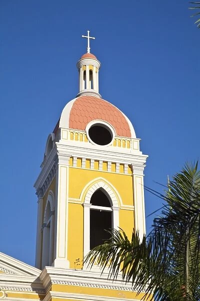 Cathedral de Granada, Park Colon (Park Central), Granada, Nicaragua, Central America