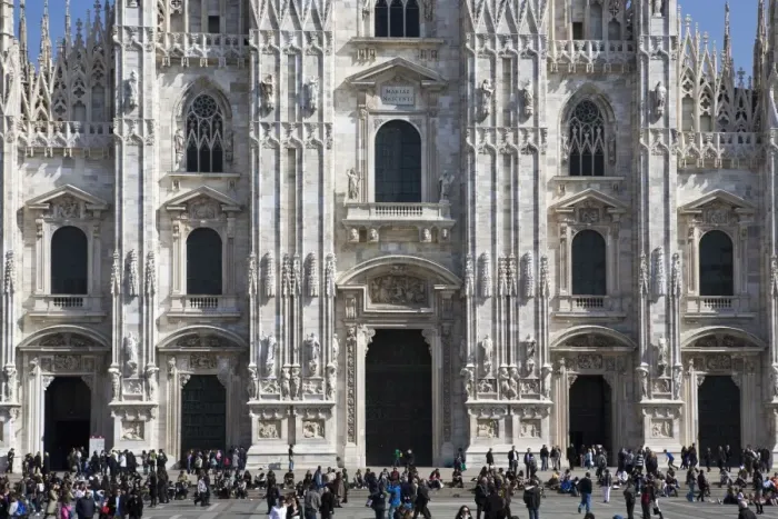 Framed Print : The Cathedral (Il Duomo), Milan, Lombardy, Italy, Europe Framed Print : The Cathedral (Il Duomo), Milan, Lombardy, Italy, Europe