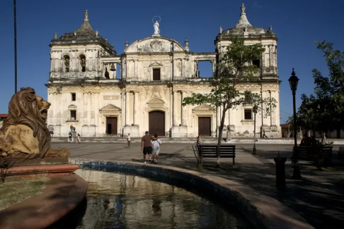 Framed Print : Cathedral, Leon, Nicaragua, Central America Framed Print : Cathedral, Leon, Nicaragua, Central America