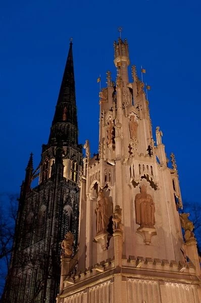Cathedral at night, Coventry, West Midlands, England, United Kingdom, Europe