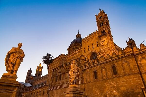 The Cathedral in Palermo at night, Palermo, Sicily, Italy, Europe