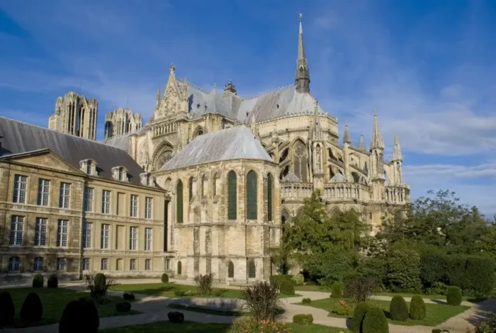 Framed Print : Cathedral, Reims, Haute Marne, France, Europe Framed Print : Cathedral, Reims, Haute Marne, France, Europe