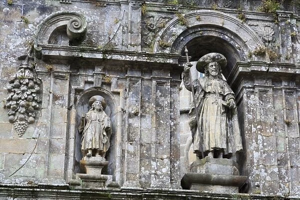 Detail on Cathedral wall in Plaza Quintana, Santiago de Compostela, UNESCO World Heritage Site, Galicia, Spain, Europe