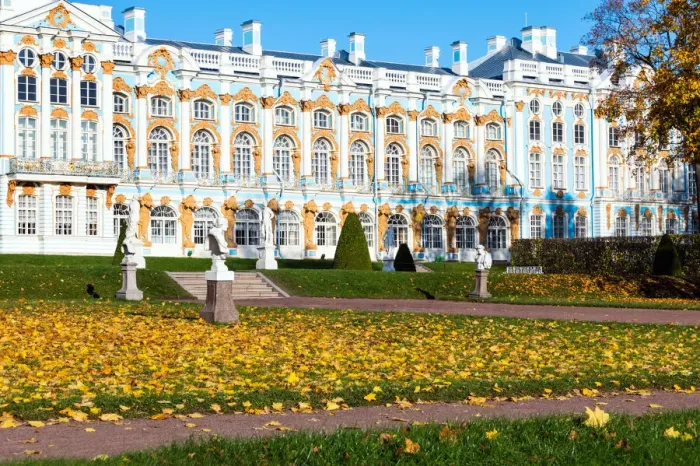 Framed Print : Catherine Palace, Pushkin (Tsarskoye Selo), near St. Petersburg, Russia, Europe Framed Print : Catherine Palace, Pushkin (Tsarskoye Selo), near St. Petersburg, Russia, Europe
