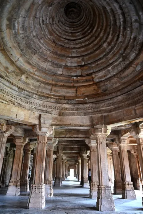 Framed Print : Central domed ceiling in prayer hall, Sahar ki Masjid Mosque, UNESCO World Heritage Site Framed Print : Central domed ceiling in prayer hall, Sahar ki Masjid Mosque, UNESCO World Heritage Site