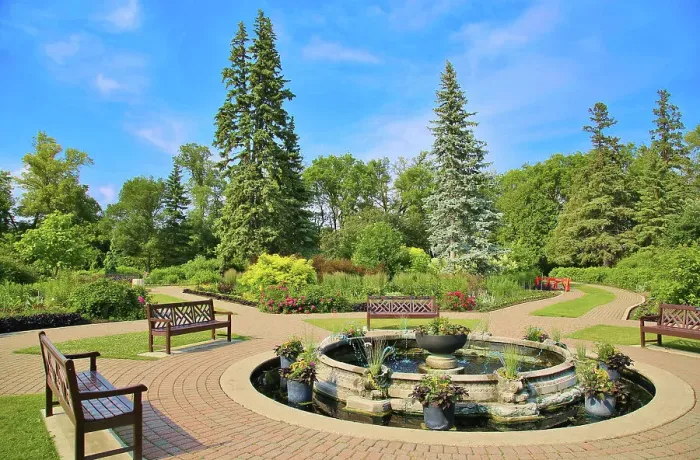 Framed Print : The central fountain in the English Garden in Assiniboine Park, Winnipeg, Manitoba, Canada, North America Framed Print : The central fountain in the English Garden in Assiniboine Park, Winnipeg, Manitoba, Canada, North America