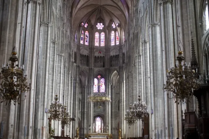 Framed Print : Central nave and chancel, Bourges cathedral, UNESCO World Heritage Site
