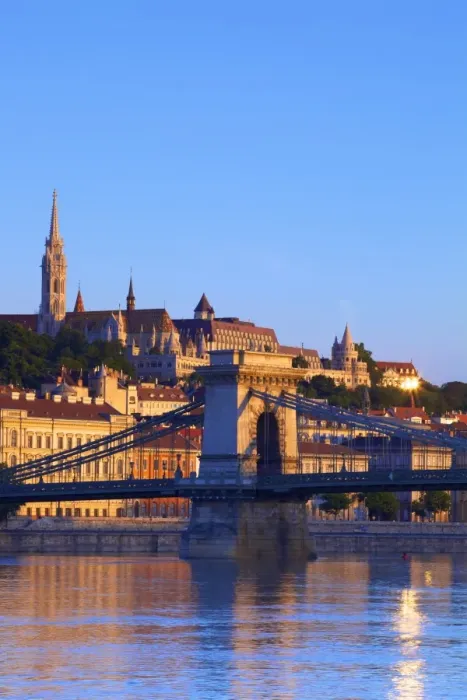 Framed Print : Chain Bridge, Matyas Church (Matthias Church) and Fishermans Bastion, Budapest, Hungary, Europe Framed Print : Chain Bridge, Matyas Church (Matthias Church) and Fishermans Bastion, Budapest, Hungary, Europe
