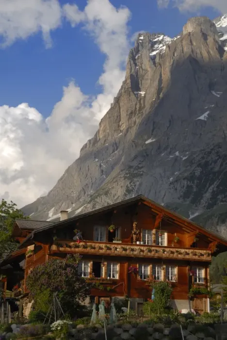 Framed Print : Chalet and mountains Framed Print : Chalet and mountains