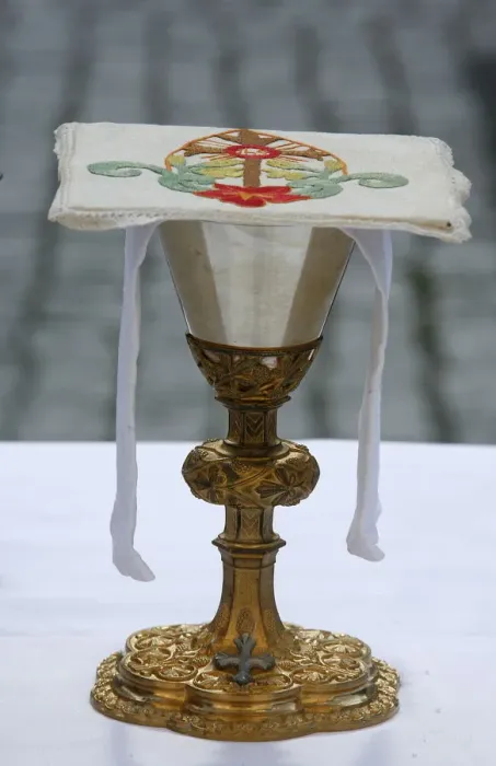 Framed Print : Chalice and paten, Notre-Dame de la Gorge, Haute Savoie, France, Europe Framed Print : Chalice and paten, Notre-Dame de la Gorge, Haute Savoie, France, Europe