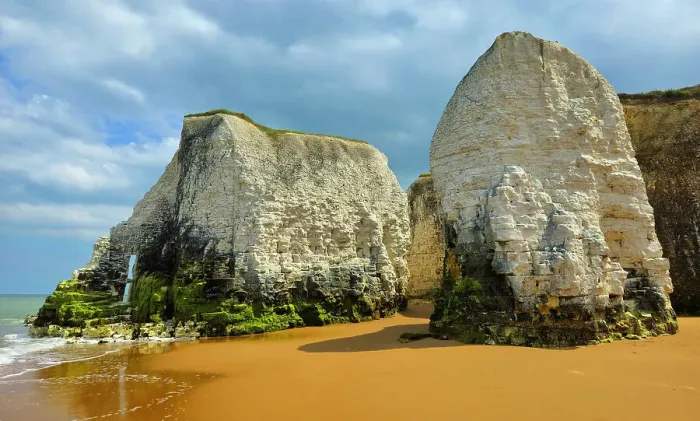 Framed Print : Chalk stacks and cliffs, Botany Bay, near Margate, Kent, England, United Kingdom, Europe Framed Print : Chalk stacks and cliffs, Botany Bay, near Margate, Kent, England, United Kingdom, Europe