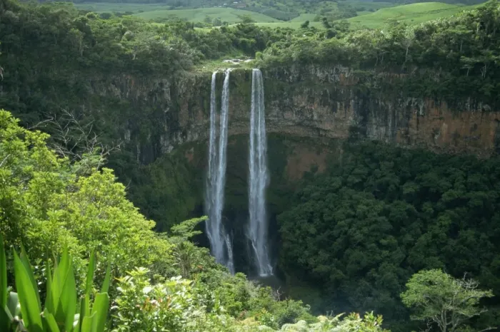 Framed Print : Chamarel waterfall, Chamarel, Mauritius, Africa Framed Print : Chamarel waterfall, Chamarel, Mauritius, Africa