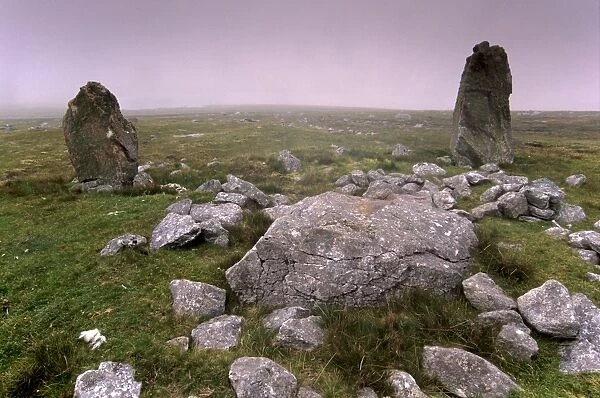 Chambered cairn at Housetter