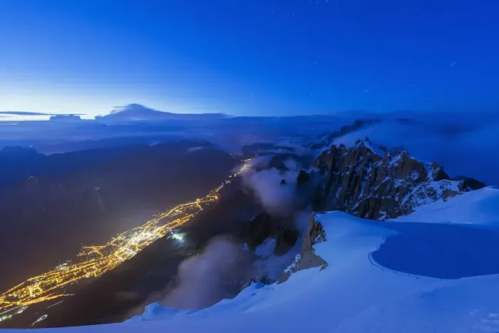 Framed Print : Chamonix from Aiguille du Midi, Rhone Alps, Haute Savoie, France, Europe Framed Print : Chamonix from Aiguille du Midi, Rhone Alps, Haute Savoie, France, Europe