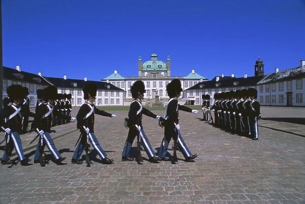 Changing the guards, Royal Palace, Fredericksburg Frederiksborg Slot), Denmark