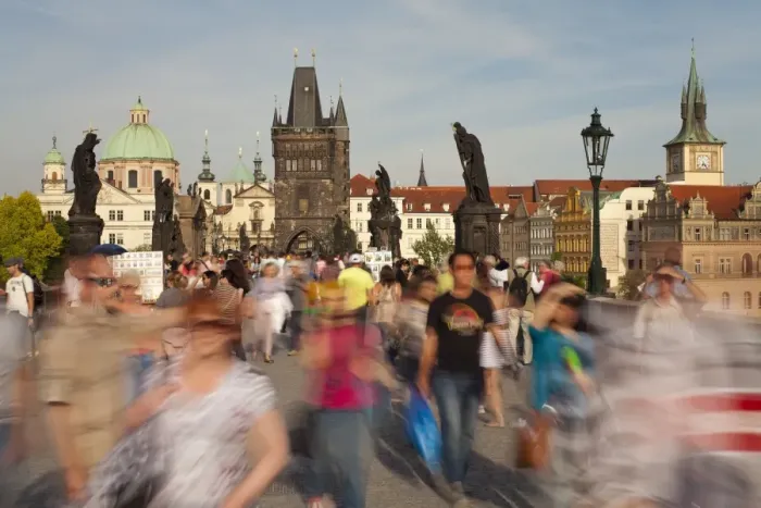 Framed Print : Charles Bridge, Prague, UNESCO World Heritage Site, Czech Republic, Europe Framed Print : Charles Bridge, Prague, UNESCO World Heritage Site, Czech Republic, Europe