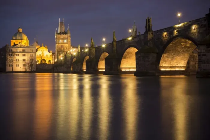 Framed Print : Charles Bridge and River Vltava, Prague, UNESCO World Heritage Site, Czech Republic, Europe Framed Print : Charles Bridge and River Vltava, Prague, UNESCO World Heritage Site, Czech Republic, Europe