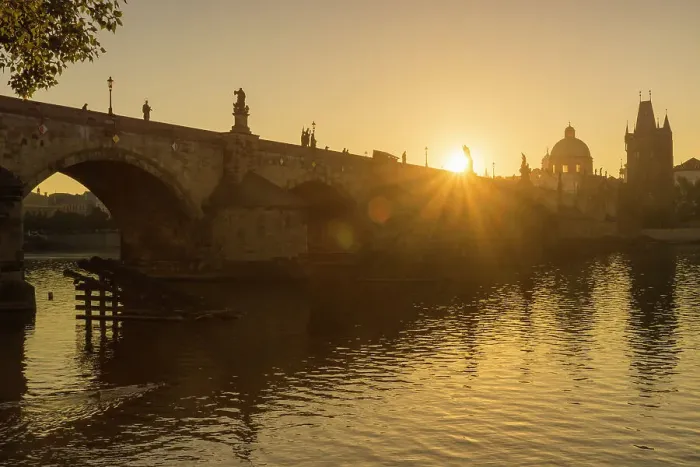 Framed Print : Charles Bridge at sunrise, UNESCO World Heritage Site, Prague, Bohemia, Czech Republic (Czechia), Europe Framed Print : Charles Bridge at sunrise, UNESCO World Heritage Site, Prague, Bohemia, Czech Republic (Czechia), Europe
