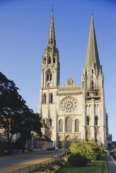 Chartres Cathedral, Chartres, Centre, France, Europe