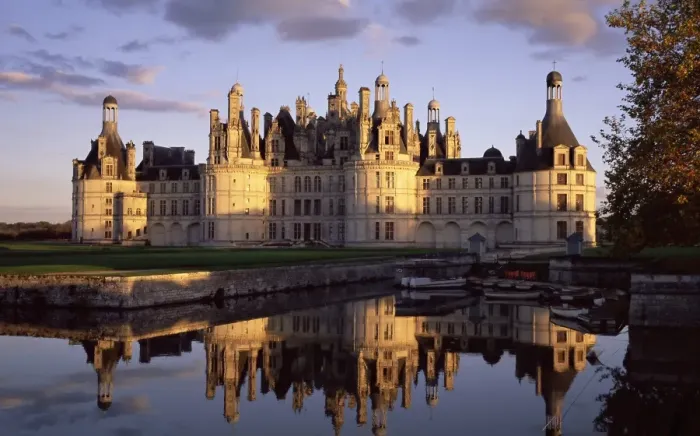Framed Print : Chateau of Chambord, UNESCO World Heritage Site, Loir et Cher, Region de la Loire Framed Print : Chateau of Chambord, UNESCO World Heritage Site, Loir et Cher, Region de la Loire